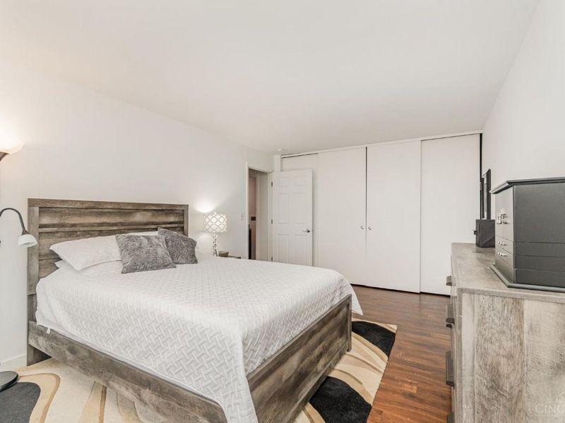 810 Matson Place, Cincinnati, OH 45204 Photo 6
