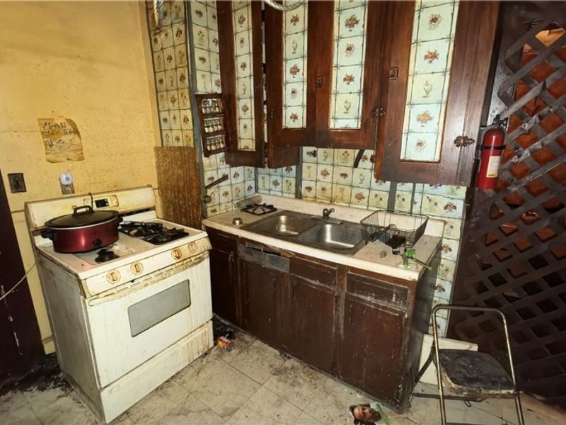 643 E 107th Street, Cleveland, OH 44108 Photo 15