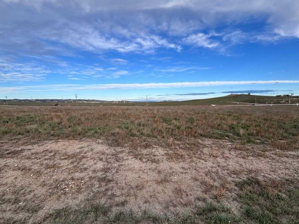 2718 MARLIN DR, Rapid City, SD 57703