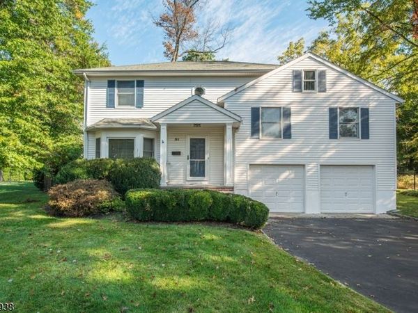 31 Hillside Ave, Florham Park, NJ 07932