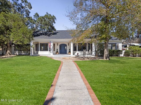 1009 Pino Street, Long Beach, MS 39560