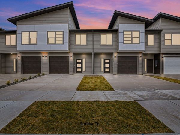 4426 Road 114, Pasco, WA 99301