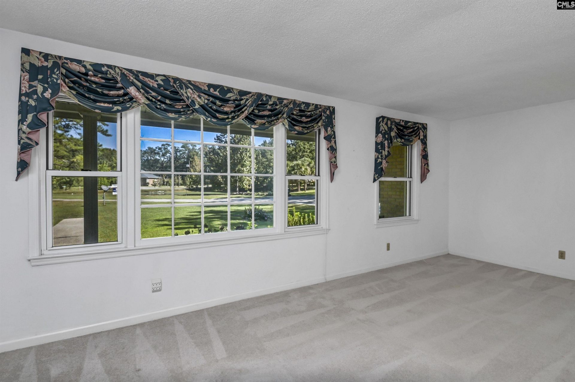 2391 Klapman Road Photo 9