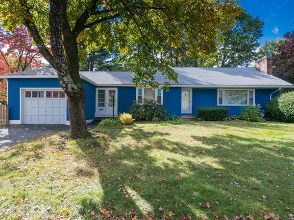 23 Gleason Rd, Northampton, MA 01060