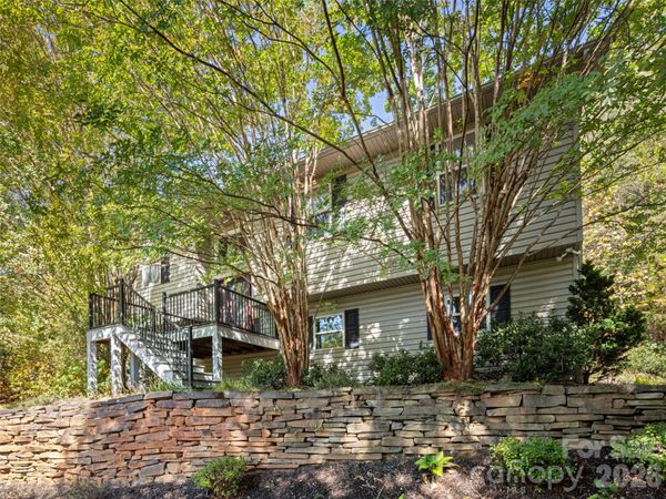 22 Evening Shade Drive, Weaverville, NC 28787