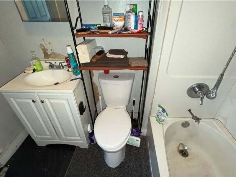 705 E 155th Street, Cleveland, OH 44110 Photo 24