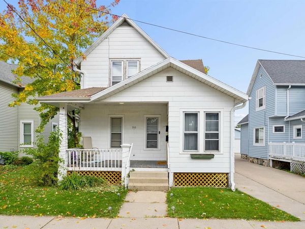 218 E SPRING STREET, Appleton, WI 54911