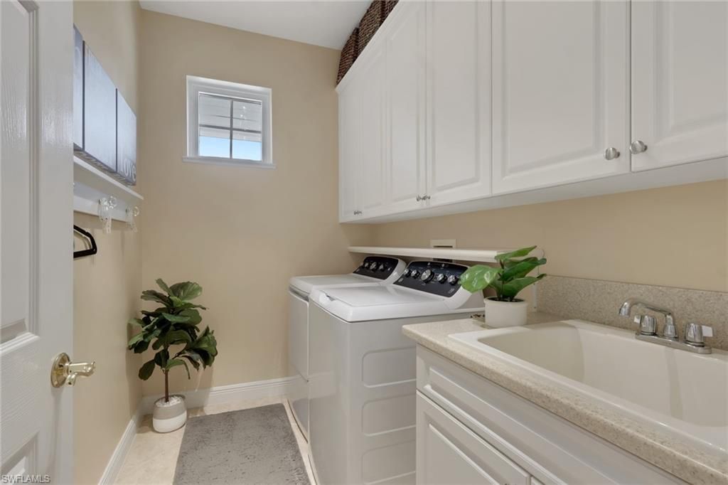 28605 San Lucas Ln, Unit 202, Bonita Springs, FL 34135 Photo