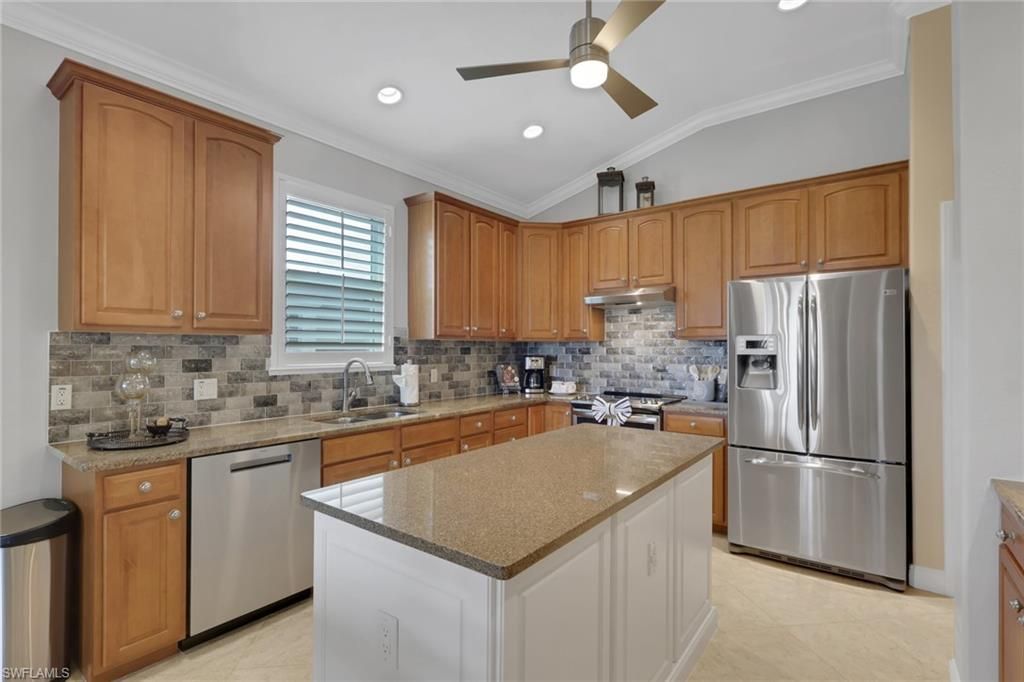 28605 San Lucas Ln, Unit 202, Bonita Springs, FL 34135 Photo