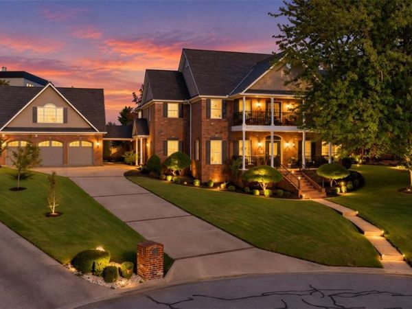 3 Old Course Circle , Rogers, AR 72758