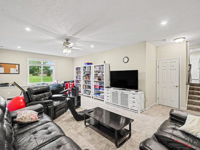 7048 Quellin Boulevard, Hamilton Township, OH 45039 Photo 21