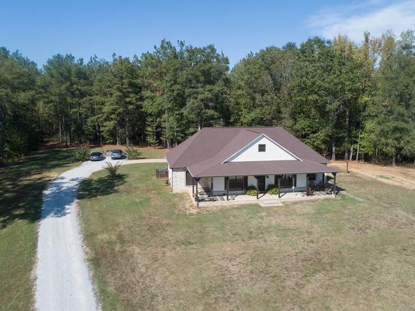 1883 Hwy 334, Pontotoc, MS 38655