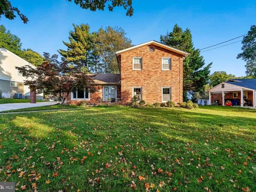 929 Clintwood Drive, Silver Spring, MD 20902 Main Photo