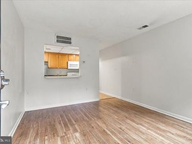 116 N INDIAN ALLEY, Unit 101, WINCHESTER, VA 22601
