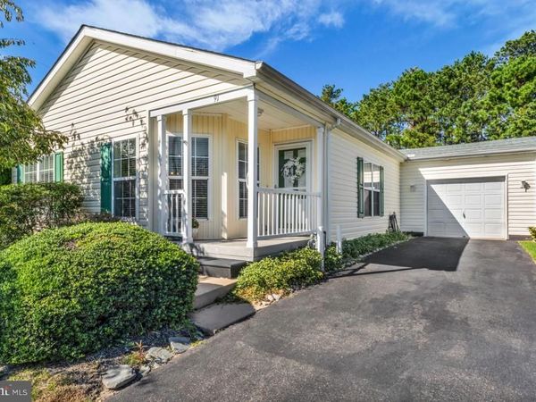 91 OAK RIDGE LANE, MANAHAWKIN, NJ 08050