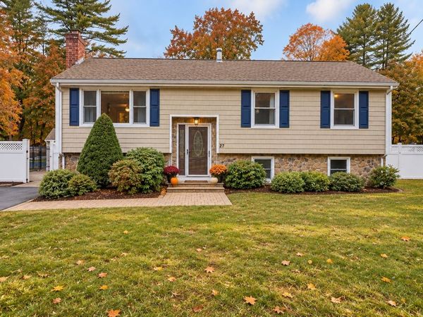 27 Mystic Ave, Wilmington, MA 01887
