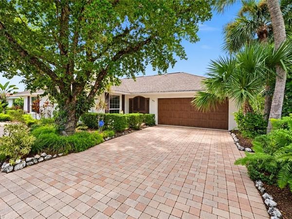 180 Pebble Beach BLVD , NAPLES, FL 34113
