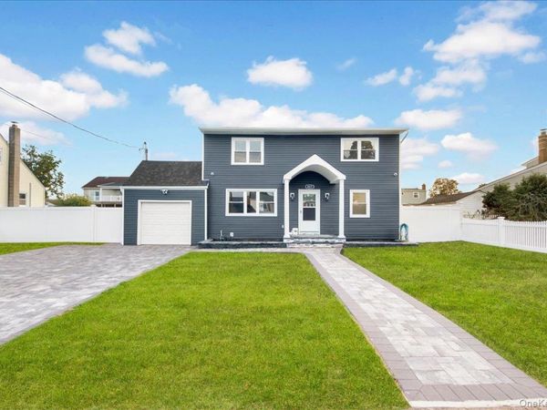 441 36th Street, Lindenhurst, NY 11757