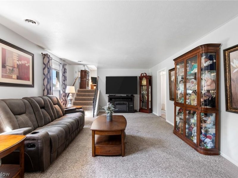 4127 Denison Avenue, Lorain, OH 44055 Photo 2