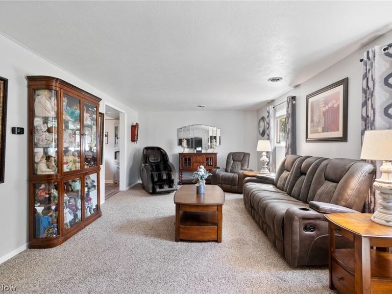 4127 Denison Avenue, Lorain, OH 44055 Photo 3