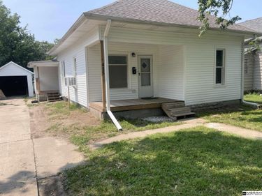 415 N 13 Street, Beatrice, NE 68310
