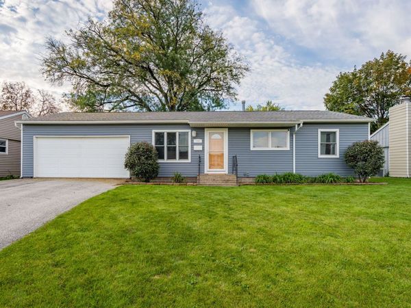 722 40TH Avenue , East Moline, IL 61244