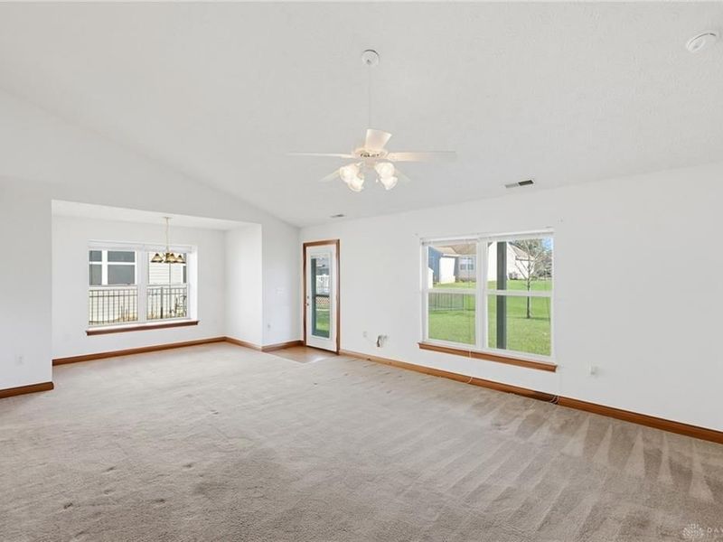 499 Jodee Drive, Xenia, OH 45385 Photo 4
