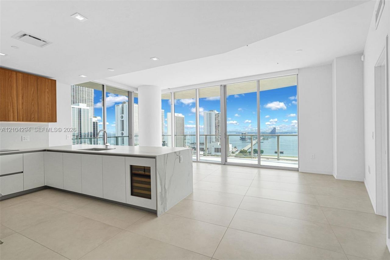 1400 Biscayne Blvd , Unit 1606, Miami, FL 33132 Photo