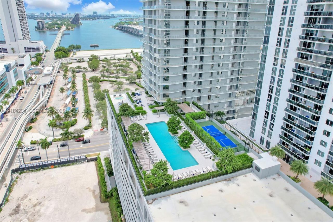 1400 Biscayne Blvd , Unit 1606, Miami, FL 33132 Photo