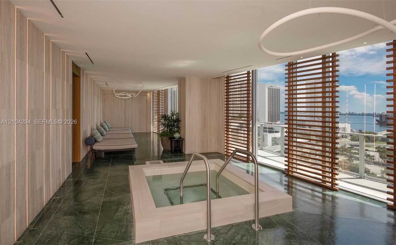 1400 Biscayne Blvd , Unit 1606, Miami, FL 33132 Photo
