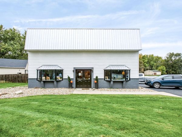 3500 Niles Road, St. Joseph, MI 49085
