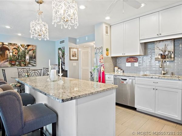 1800 SE Saint Lucie Boulevard , Unit 10-305, Stuart, FL 34996