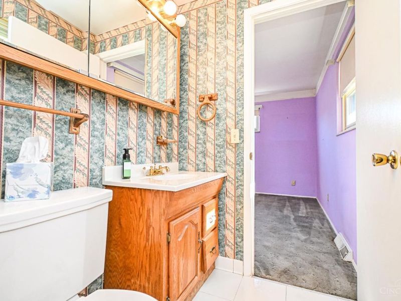 5405 Cleander Drive, Delhi Township, OH 45238 Photo 10