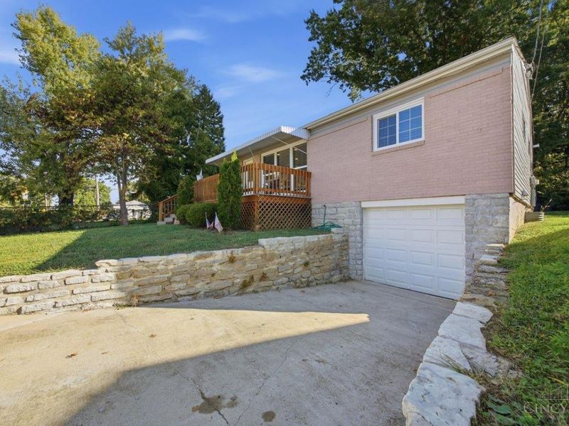 7068 Memory Lane, Colerain Township, OH 45239 Photo 2