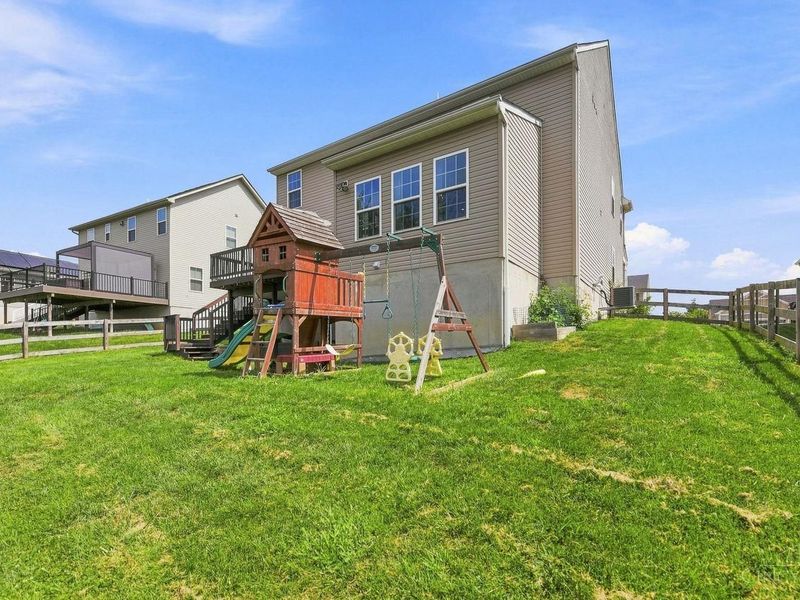8127 Valley Crossing Drive, Colerain Township, OH 45247 Photo 52