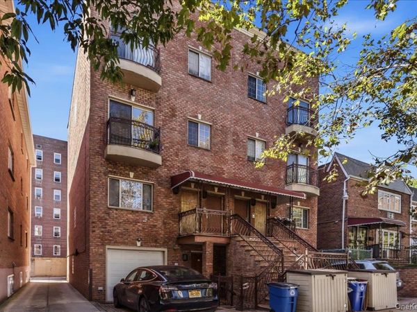 8424 Lefferts Boulevard , Unit 2C, Kew Gardens, NY 11415
