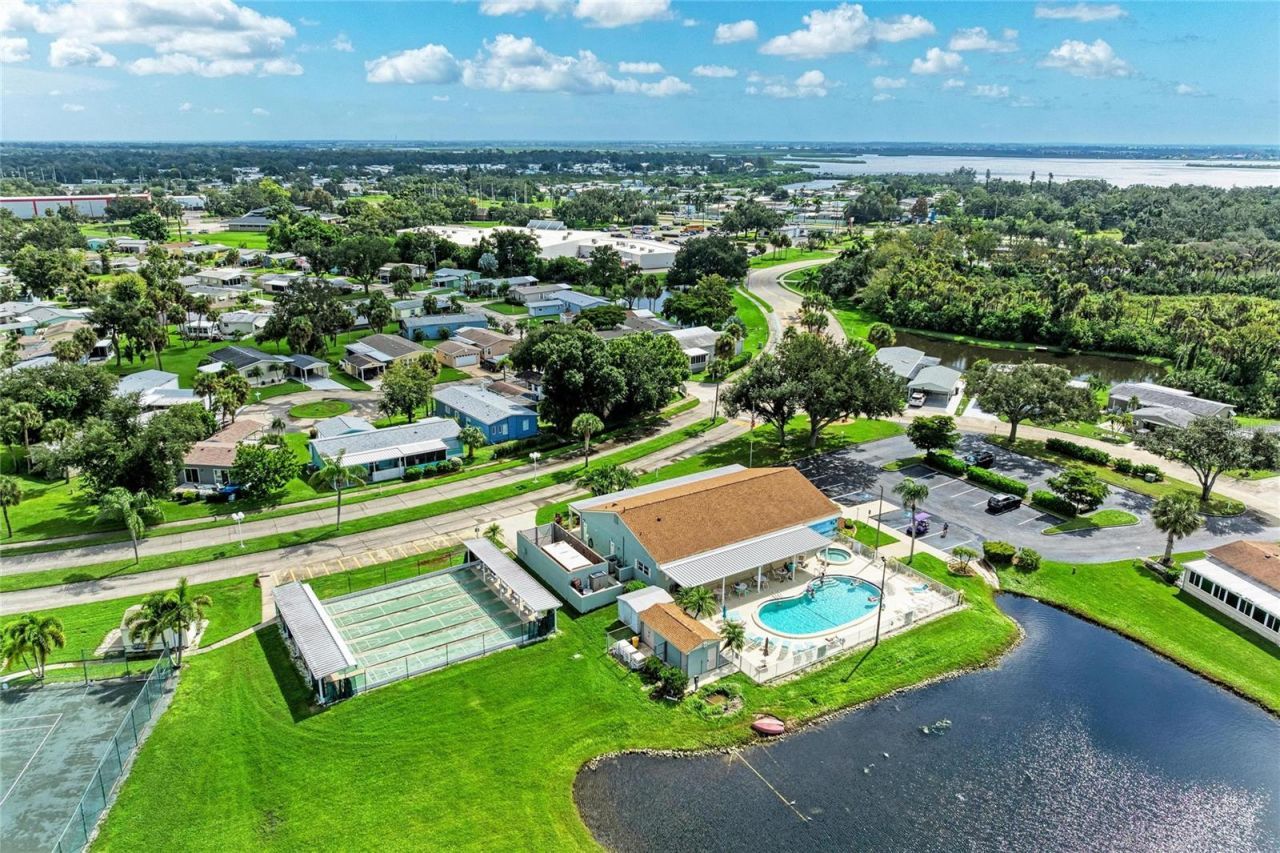 42 Meadowlark Circle, Ellenton, FL 34222 Photo