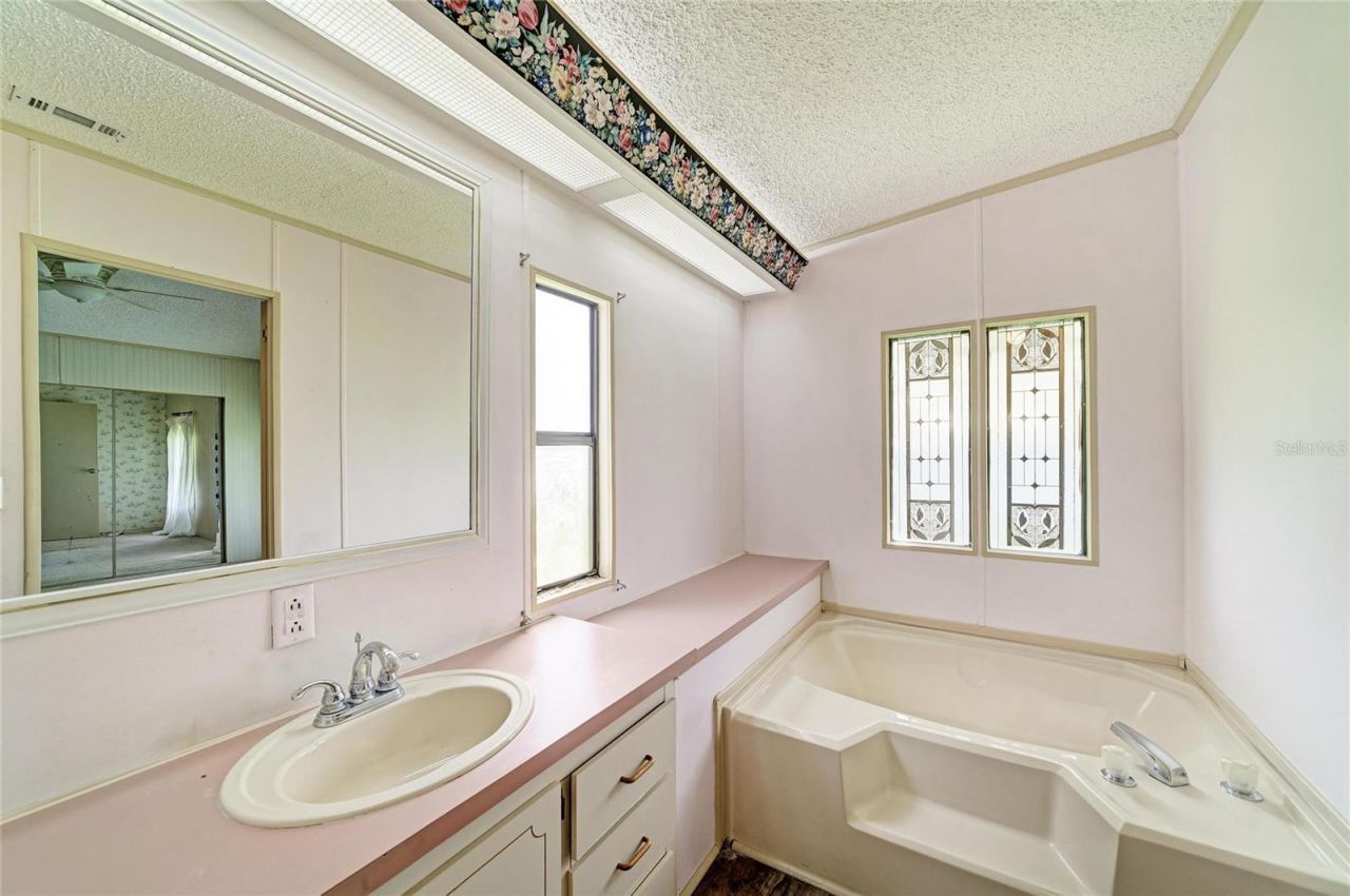 42 Meadowlark Circle, Ellenton, FL 34222 Photo