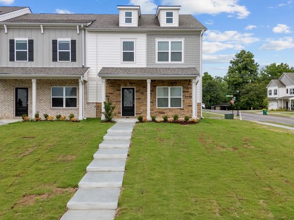 350 Canonbury Dr, Lebanon, TN 37087