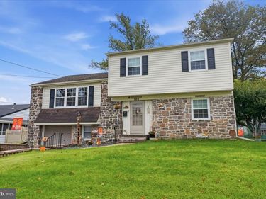 108 HOGELAND ROAD, SOUTHAMPTON, PA 18966
