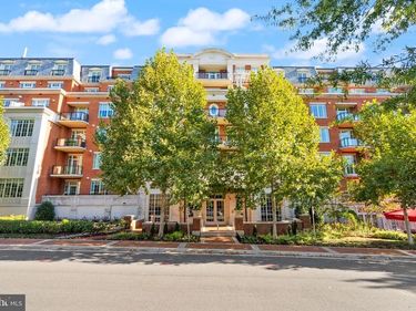 6900 FLEETWOOD ROAD, Unit 315, MCLEAN, VA 22101