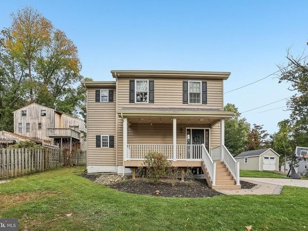 139 S ELMWOOD AVENUE, LANGHORNE, PA 19047
