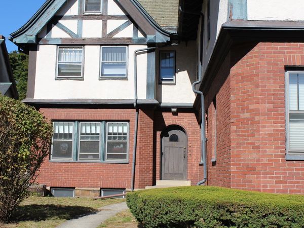 96 Mt. Auburn, Unit 96, Watertown, MA 02472