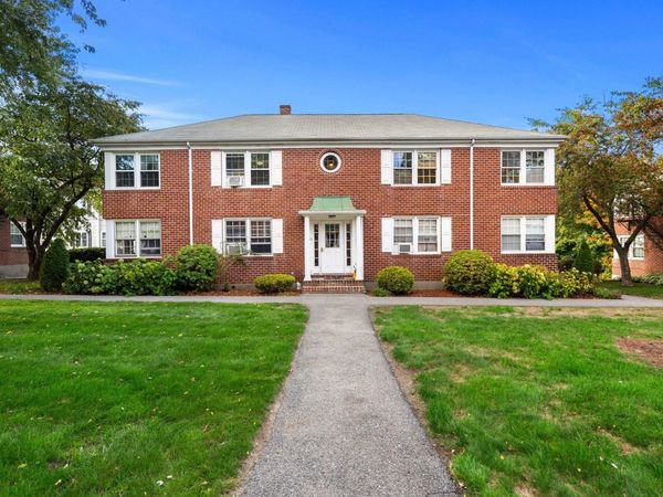 10 Parkview Ln, Unit D, Haverhill, MA 01835