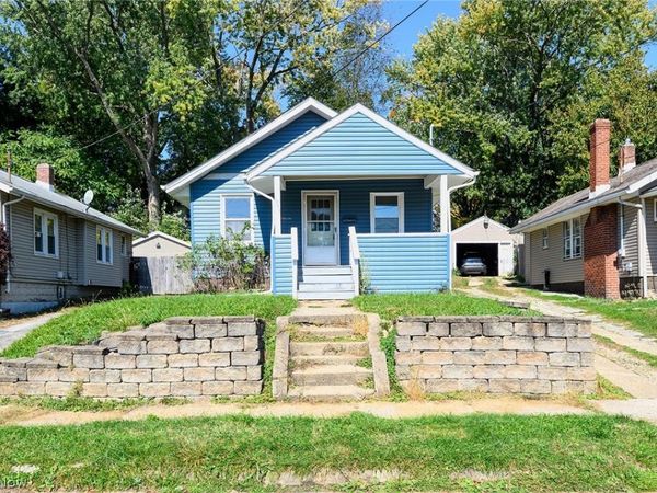 1897 Marks Avenue , Akron, OH 44305
