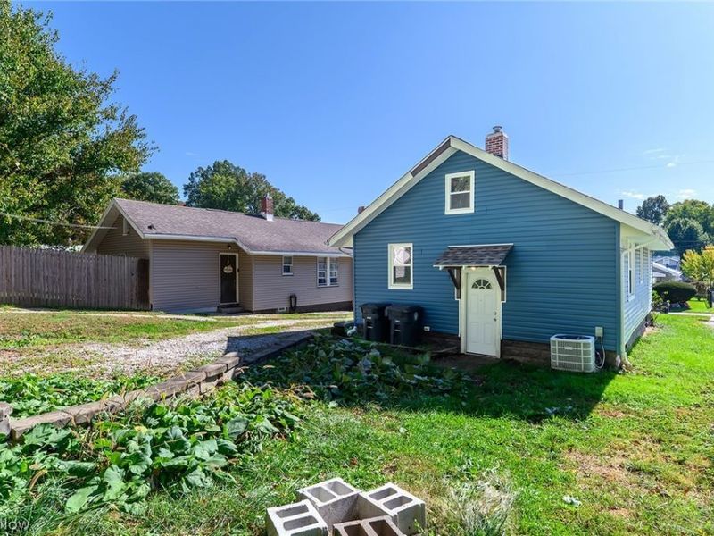 1897 Marks Avenue, Akron, OH 44305 Photo 27