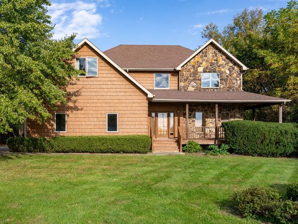 1205 LAKEVIEW Drive , Port Byron, IL 61275