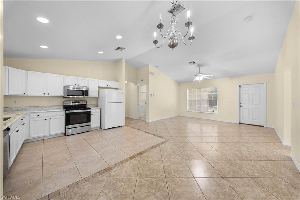 919 Berg St E, Lehigh Acres, FL 33974 Photo