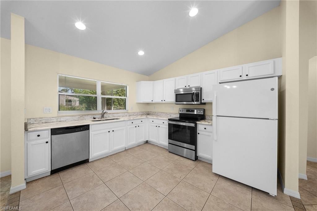 919 Berg St E, Lehigh Acres, FL 33974 Photo