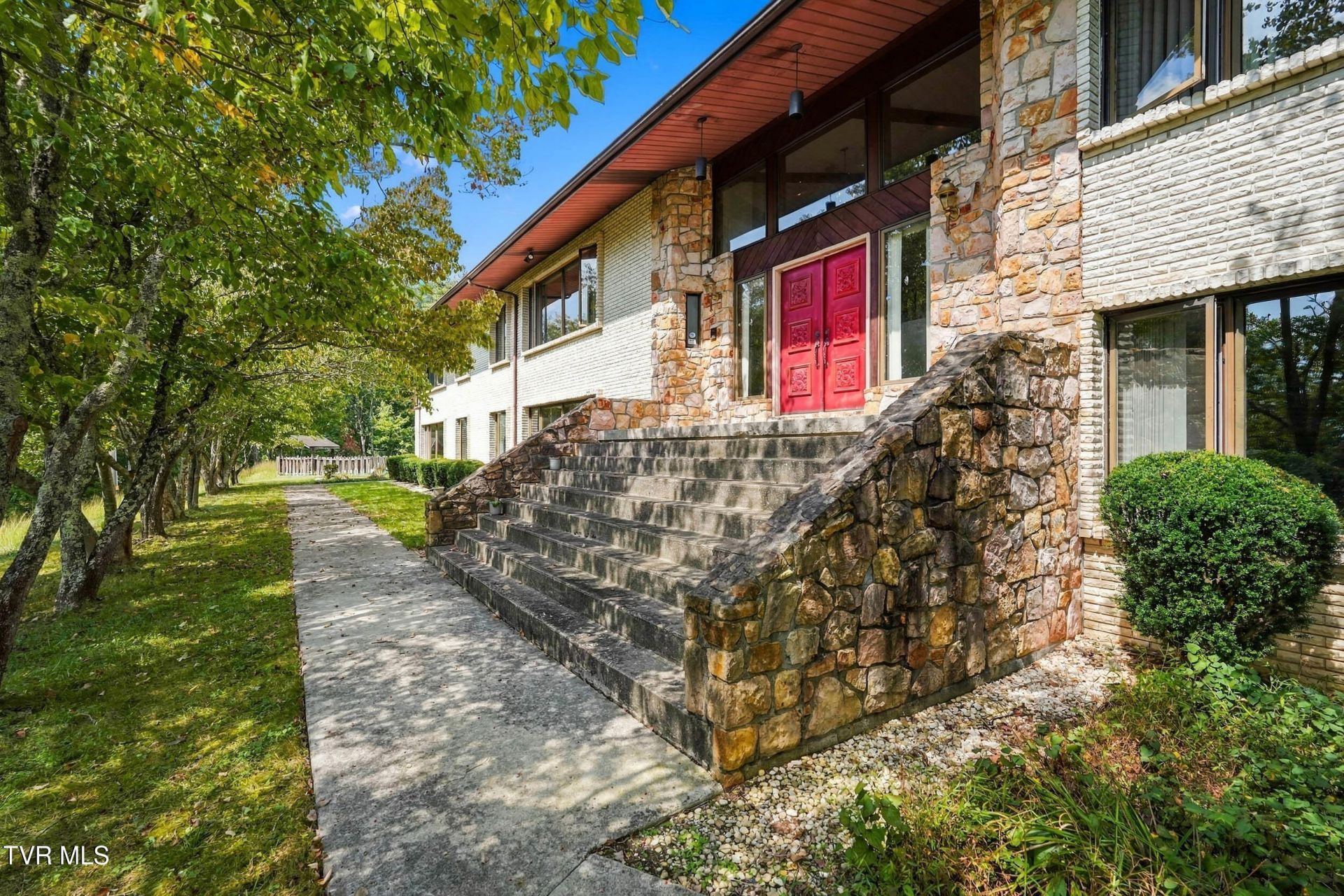 780 Cecil Street, Pennington Gap, VA 24277 Main Photo